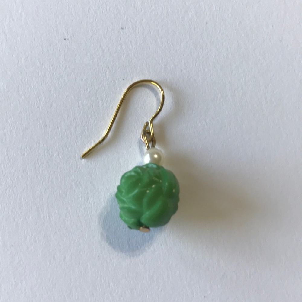 Green Floral Earrings, NWOT - Picture 4 of 5